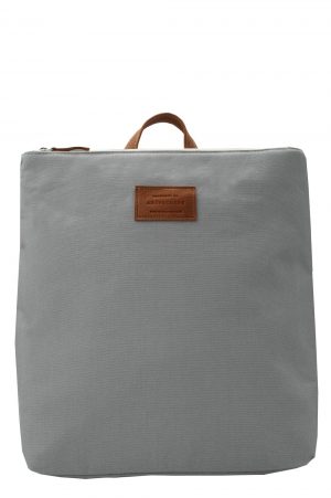 grey backpack summer - base 1