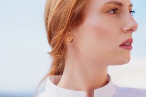 lotus earrings (gold) 3