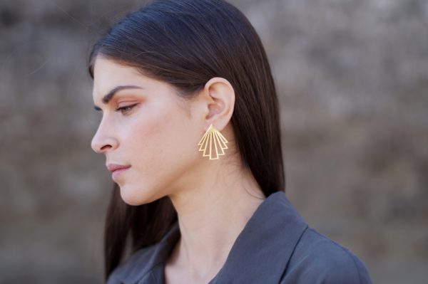 circe earrings (gold) 4