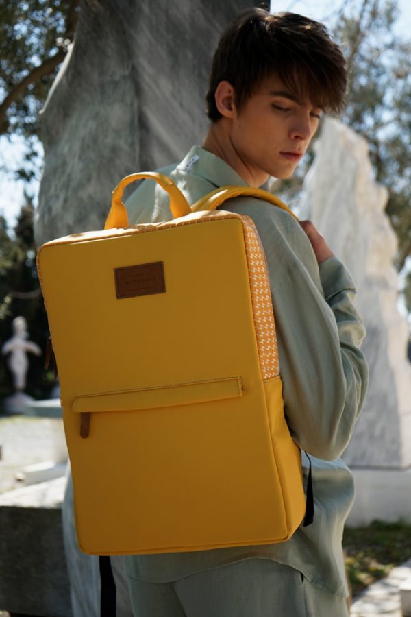 zeus yellow rucksack 2