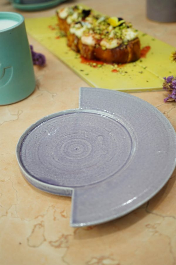 purple plate