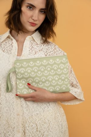 Odysseus (Gr) clutch