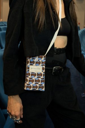Gephyria (brown blue) mobile case